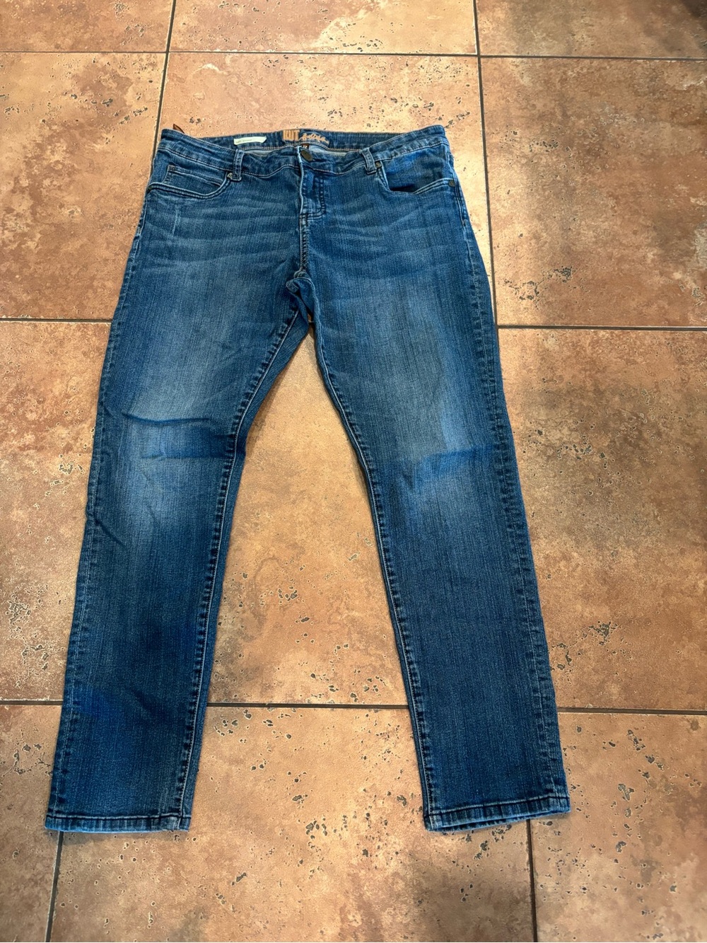 Kut from the Kloth Women's Boyfriend Jeans - Medium Blue Wash